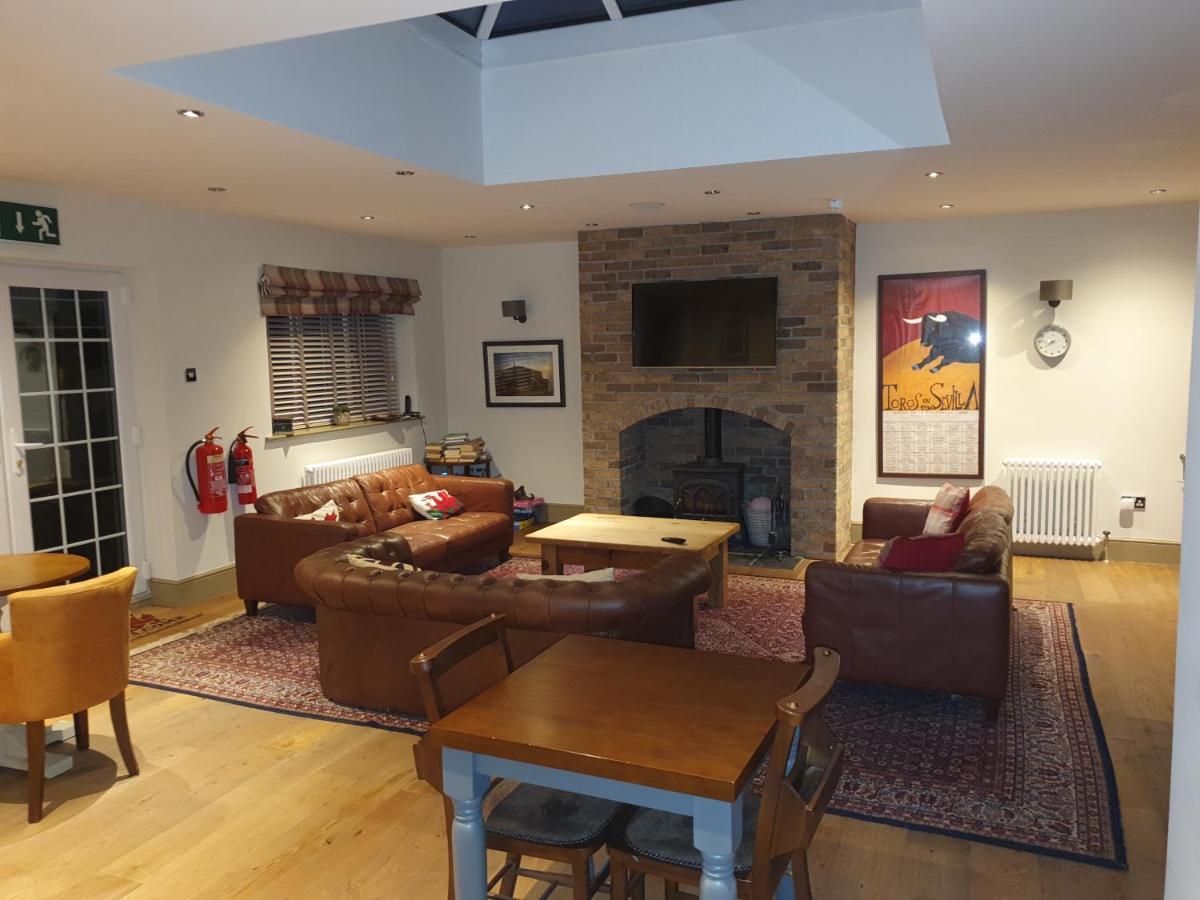 Leafy Lane Guesthouse Amlwch Buitenkant foto